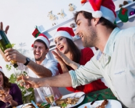 Cinco ideias de brincadeiras para animar a noite de Natal