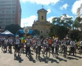 Passeio ciclístico pela paz atraiu centenas de friburguenses