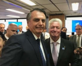 Encontro com Bolsonaro na Firjan reúne 500 empresários fluminenses