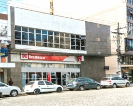 Bradesco sai do ar e impede pagamento de contas e tributos
