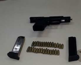 Apreendidas armas e munições no Cordoeira e no Parque das Flores 