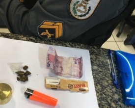 Presa mulher acusada de ser gerente do tráfico em Amparo