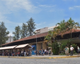Por determinação do Iphan, prefeitura suspende obras na Estação Livre