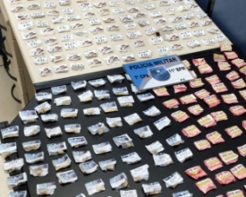 PM apreende mais de meio quilo de cocaína com duas mulheres