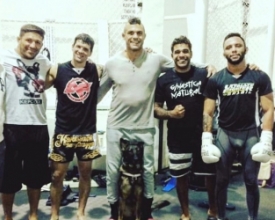 Mestre de Barboza e Moraes, Anderson França treina Vitor Belfort