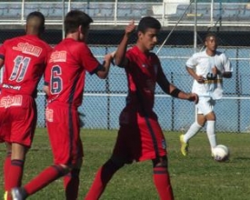 Frizão estreia com vitória no OPG