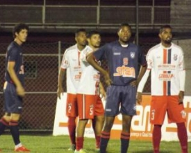 Frizão não passa do empate com o Gonçalense em casa