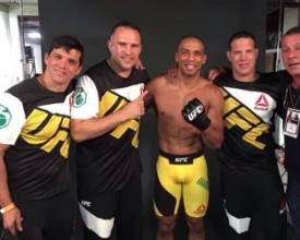 Barboza castiga Melendez e vence outra no UFC