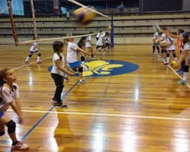 Mirim do Country segue invicto após bater o Volta Redonda