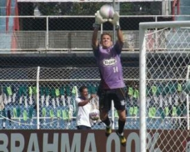 Do 6x0 ao 5x4: Frizão e Vasco se reencontram em São Januário
