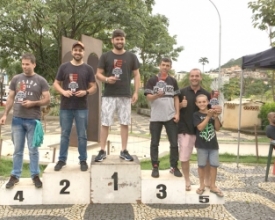 Douglas Schumacker vence etapa e lidera Copa Mxf Rio de Enduro