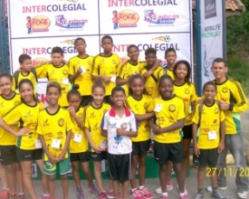 Corredores do Atleta Cidadão se destacam no Intercolegial