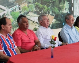 Esperança celebra 103 anos com festa, lembranças e hino