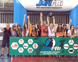 Atlética da UFF confirma favoritismo e se classifica para as finais da Copa Uni
