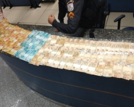 PM flagra suspeito de tráfico com mais de R$ 6 mil no Alto de Olaria