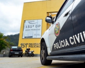 Preso acusado de assaltar farmácia e posto com pistola Airsoft