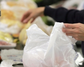 Sacolas plásticas serão eliminadas do comércio também em Friburgo