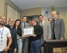 Câmara homenageia Sesc por atuação na área de esportes