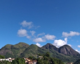 Sol volta a dar as caras e temperaturas devem continuar amenas