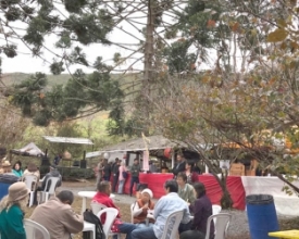 Mau tempo leva público menor à Festa da Cerejeira
