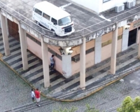 Falta de banheiros químicos, a nota baixa do ensaio de carnaval 