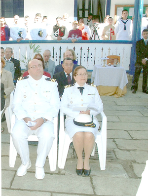 Crédito para Nelson Alvarez, flagrante da almirante Dalva Mendes ao lado do capitão de mar-e guerra Dr. Nestor Francisco de Miranda Junior, no Sanatório Naval Crédito para Nelson Alvarez, flagrante da almirante Dalva Mendes ao lado do capitão de mar-e guerra Dr. Nestor Francisco de Miranda Junior, no Sanatório Naval