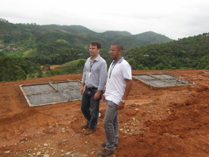 Compromisso com o social: Águas de Nova Friburgo implanta rede de água e esgoto para casas populares no Parque das Flores