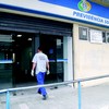 Obra na agência do INSS começa após longa espera