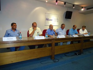 Empresários se reúnem para discutir formas de reconstruir Nova Friburgo