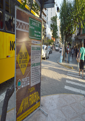 Placas na rua