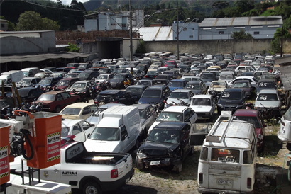 Sábado tem leilão de carros e motos apreendidos