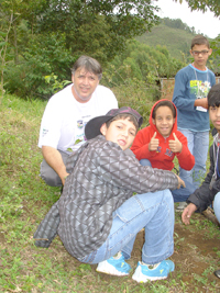 “Eco-Estudante” planta mudas nativas no Parque Municipal