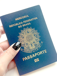 Vai viajar para o exterior?  Não se esqueça do passaporte