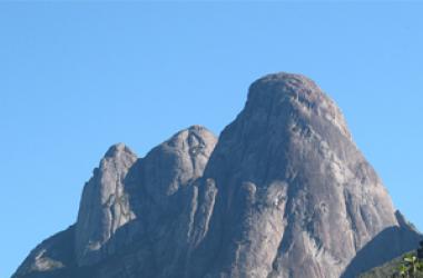 Montanhas de Nova Friburgo são as mais altas da Serra do Mar (Antonio Paulo Faria e arquivo pessoal)