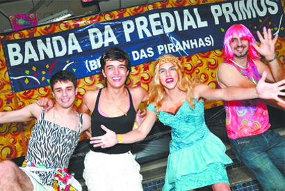 Banda da Predial e Maluco Beleza abrem o carnaval com muita alegria e irreverência
