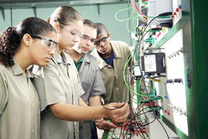 Educação cadastra para transporte estudantil até  15 de fevereiro