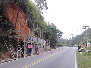 Concessionária realiza novas obras para aumentar segurança da RJ-116