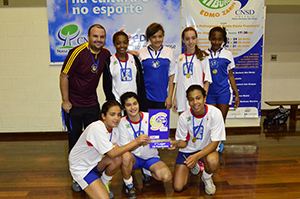 Odette Penna Muniz fatura dois títulos e é destaque na Copa Edmo Zarife