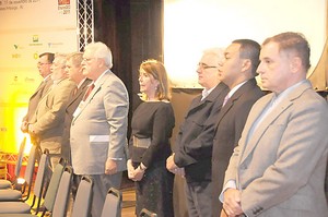 Especialistas debatem Geologia e Sustentabilidade do Sudeste no Teatro Municipal 