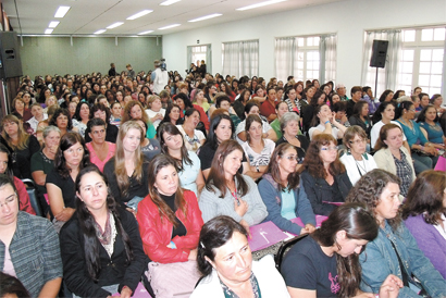 Em sua 22ª edição, Encontro da Mulher Rural reúne autoridades e centenas de participantes