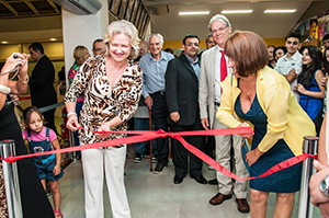 Autoridades e convidados prestigiam  inauguração do Cine Show Cadima