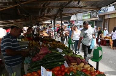 Feira de Olaria agrada muita gente mas há controvérsias em relação ao trânsito