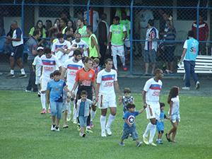 Com chances de título da Taça Rio, Frizão recebe o Resende