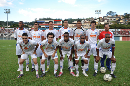 ESPORTES - Friburguense está em Catalão para o jogo com o Crac 