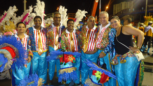 Campesina participa do desfile das campeãs neste sábado na Sapucaí