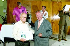 AFI premia destaques da mídia local