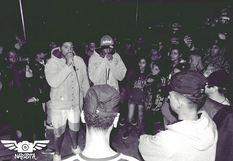 Os rappers em ação (Foto: Napista)