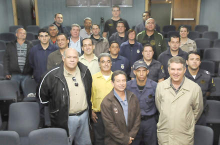 Guardas e funcionários municipais fazem curso de técnicas ambientais