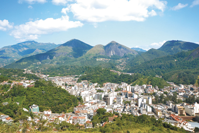 Obras interrompem abastecimento de água em 20 bairros neste sábado 