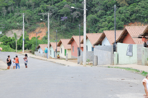 Gabinete Itinerante ouve e atende moradores de Lagoa Seca II